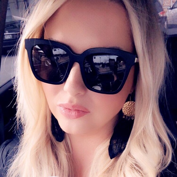 Profile Picture of Jessica Edmonds (@atlantafashion) on Poshmark