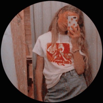 Profile Picture of Paula Salvi (@paulaasalvi) on Twitter