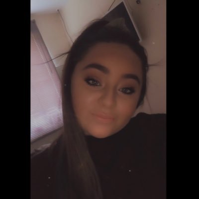 Profile Picture of Ezza👸 (@ErinWatts2000) on Twitter