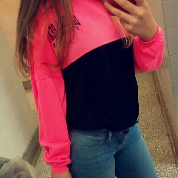 Profile Picture of Kayla Mazzucca (@kayla4586) on Poshmark