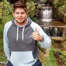 Profile Picture of Michael Calderon (@michaelhotice) on Twitter