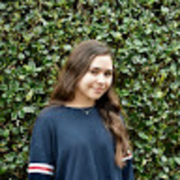 Profile Picture of Mabry Stanek (@mabrystanek) on Poshmark