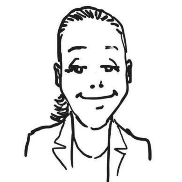 Profile Picture of Lauren Jessell (@laurenjess0525) on Poshmark