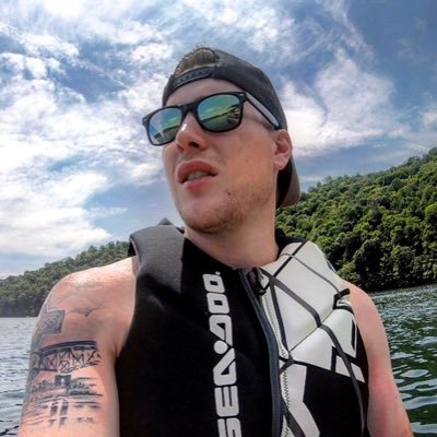 Profile Picture of Dalton Moore (@dmoore_18) on Twitter