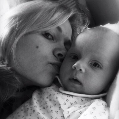 Profile Picture of Jennifer Konrad (@Je_nny90) on Twitter