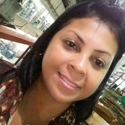 Profile Picture of Linda Oliveira (@lindaoliveira52) on Twitter