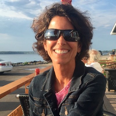 Profile Picture of Tina Nadeau (@TinaNadeau7) on Twitter