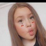 Profile Picture of leah and luke (@xoxo.leahislukesbae) on Instagram