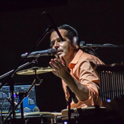 Profile Picture of Jose Alfonso Quiñones (@tarareomusic) on Twitter