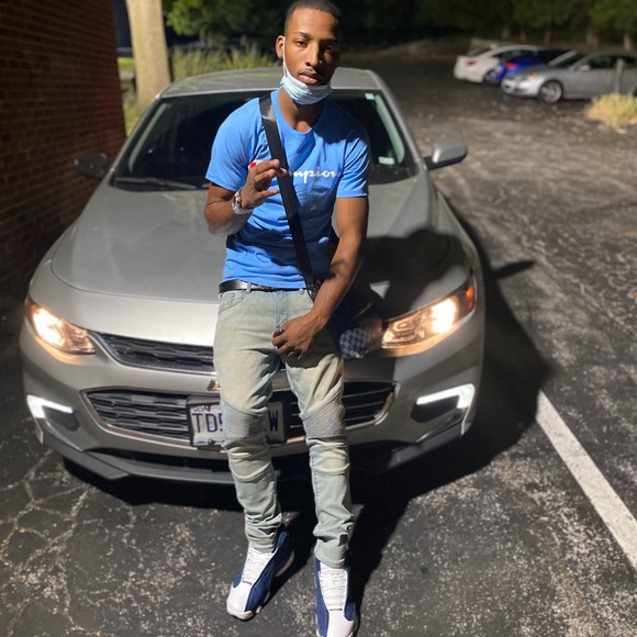 Jeremiah Morrow - Poshmark Profile Picture of Jeremiah Morrow (@decon36000) on Poshmark