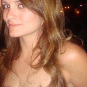 Profile Picture of Kelly Harrigan (@peacelovekelly) on Myspace