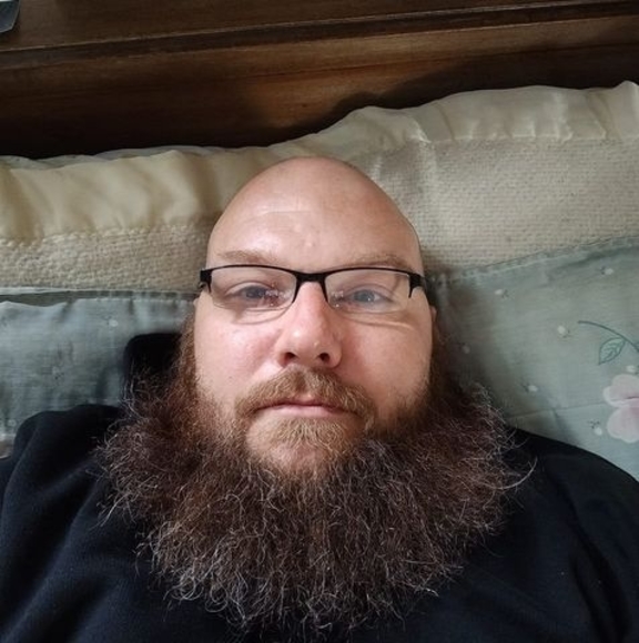 Profile Picture of Gabriel Lowther (@lowthergabriel9) on Poshmark