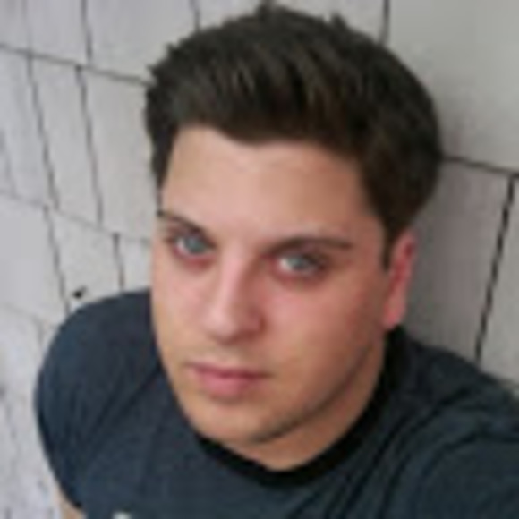 Profile Picture of Michael Notar (@mikednotar) on Poshmark