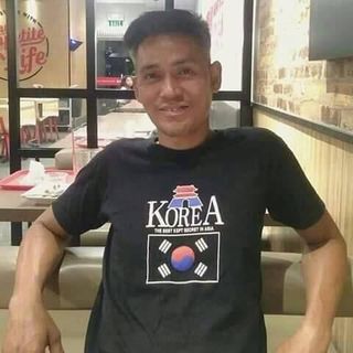 Profile Picture of Christopher Uy (@christopher.uy.7503) on Facebook