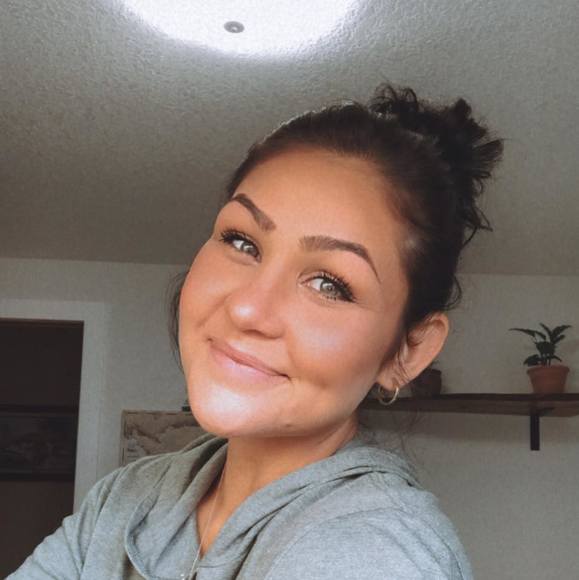 Profile Picture of Cassidy Dibetta (@cdibetta05) on Poshmark