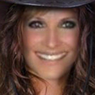 Profile Picture of Rita Daniel (@familyof16) on Twitter