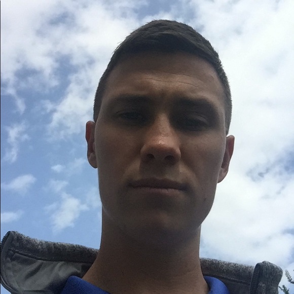 Profile Picture of Bruce Baconbach (@bbeckenb) on Poshmark