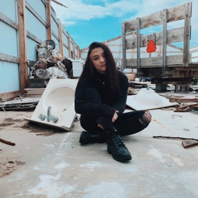 Profile Picture of Aaliyah Fowler (@aalixah115) on Twitter