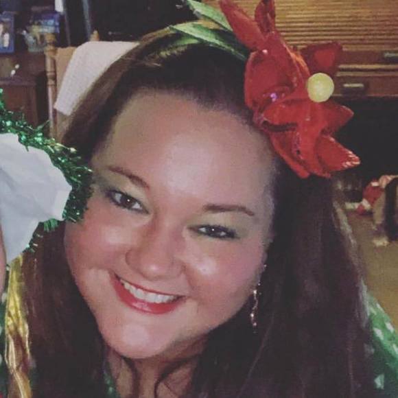 Profile Picture of Whitney Hudson (@whitnebee1213) on Poshmark