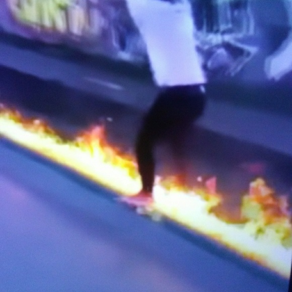 Profile Picture of Jonathan Berumen (@jberumen686) on Poshmark