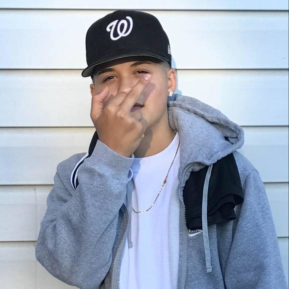 Profile Picture of Jason Guymon (@jguymon92) on Poshmark