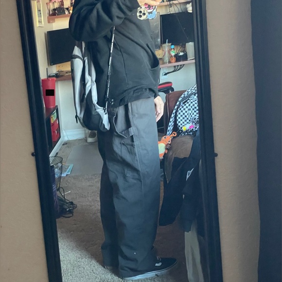 Profile Picture of Steven Salas (@tw1xy) on Poshmark