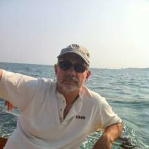 Profile Picture of Robert Foglietta (@bobfog) on Poshmark