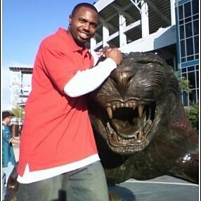 Profile Picture of Jerry Hampton (@smittyhoops) on Myspace