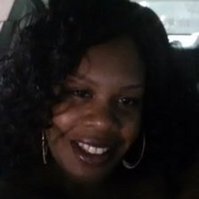 Profile Picture of Antoinette Edwards (@Molly2137) on Twitter