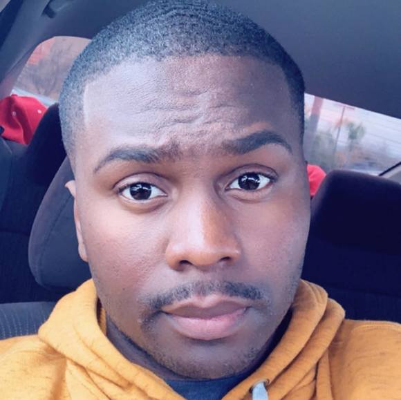 Profile Picture of Marquess Moore (@tevinmm) on Poshmark