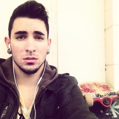 Profile Picture of Calvin Riggs (@inkkidz4life) on Twitter