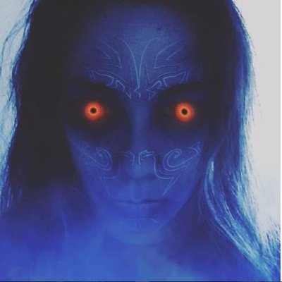 Profile Picture of Suz (@suzfiles) on Twitter