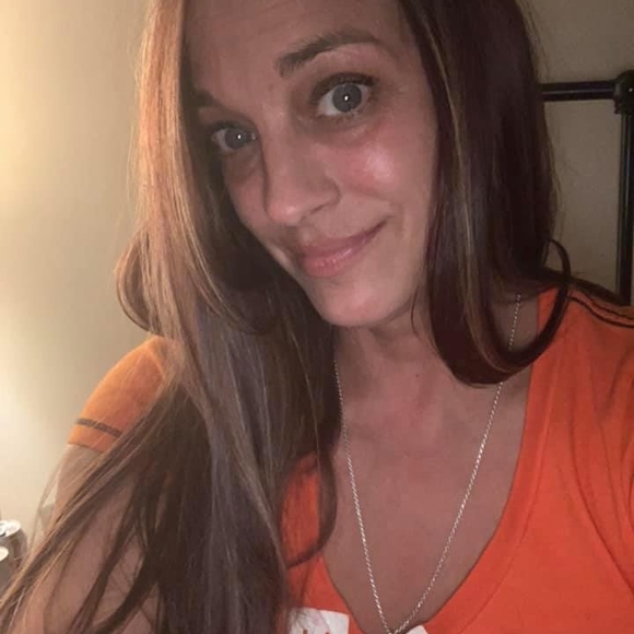 Profile Picture of Tassi Witbeck (@tassiknight20) on Poshmark