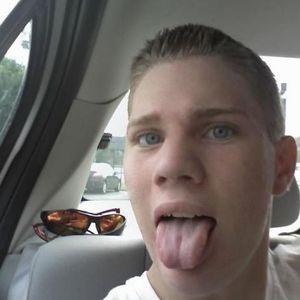 Profile Picture of Robert Ruvio (@sgrobert) on Myspace