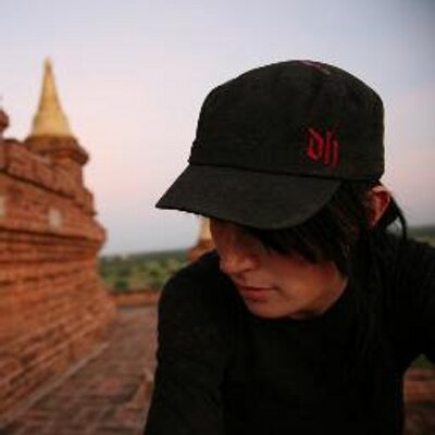 Profile Picture of Jamey-Leigh Weber (@jamey_leigh) on Twitter