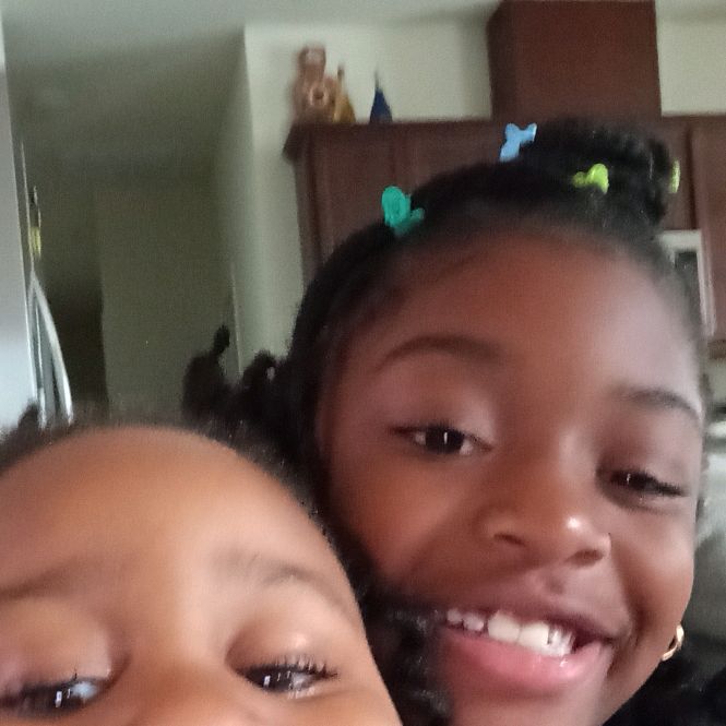 Profile Picture of violetandrew2 (@violetandrew2) on Tiktok