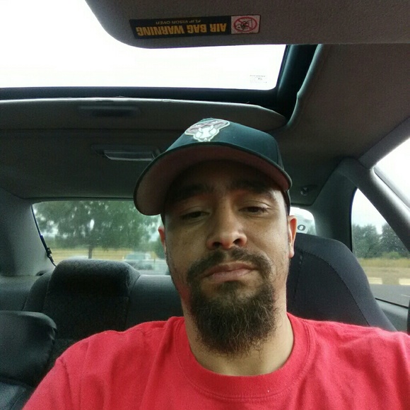 Profile Picture of Jacob Bithell (@rsx4200) on Poshmark