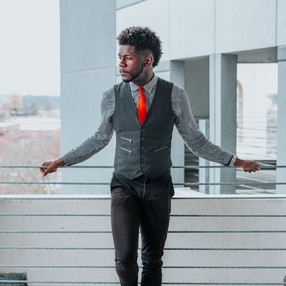 Profile Picture of Arianna Gamelin (@ariannagae) on Poshmark