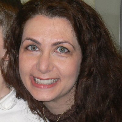 Profile Picture of Lisa Weisman Shapiro (@LisaShapiro) on Twitter