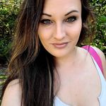 Profile Picture of amberschelling (@amberschelling) on Instagram