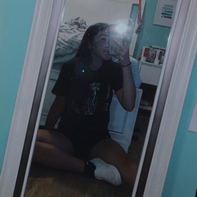 Profile Picture of Jade (@jadedaigle06) on Twitter