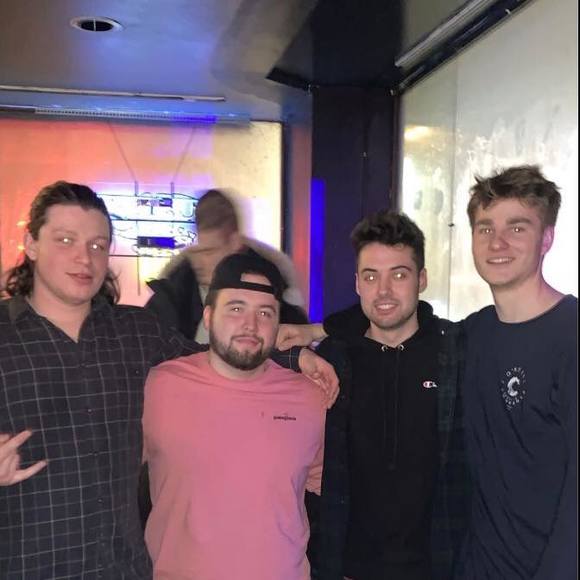 Profile Picture of Erik Richardson (@simba2299) on Poshmark