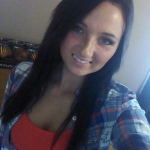 Profile Picture of Amber England (@AmberEngland33) on Twitter