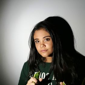 Profile Picture of Alina Vallecillo (@alinitavall3cillo) on Pinterest