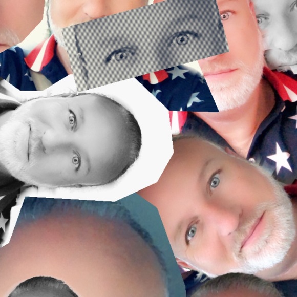 Profile Picture of Jason Cryer (@jhcryer) on Poshmark