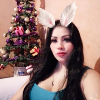 Profile Picture of Anayeli Alvarez Diaz (@AnayeliAlvare18) on Twitter