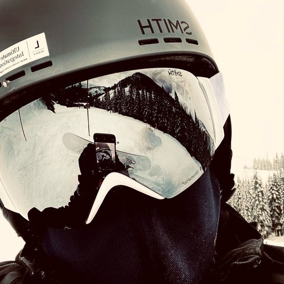 Profile Picture of Shelby Sterley (@shelbysterley18) on Poshmark