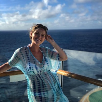Profile Picture of Miranda Nicholson (@DuhMiranDuh) on Twitter