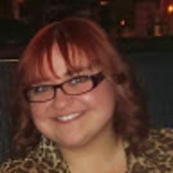 Profile Picture of Gabi Kulikowska (@gkulikow) on Poshmark