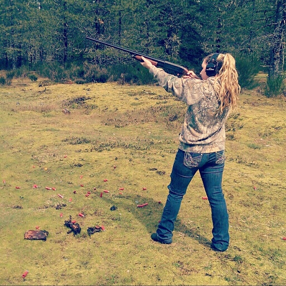 Profile Picture of Kayla Dreager (@dreager) on Poshmark